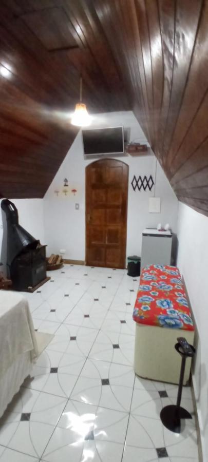 לינה וארוחת בוקר Jacareí Chale Rancho Aratama מראה חיצוני תמונה